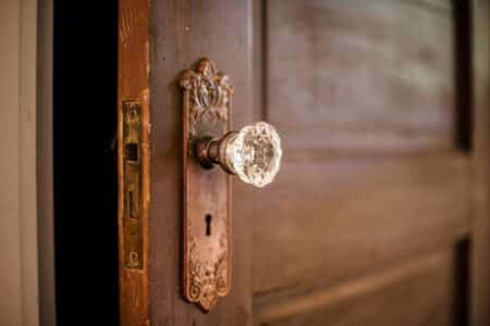 167,000 Glass Doorknobs Recalled After 5 People Need Stitches