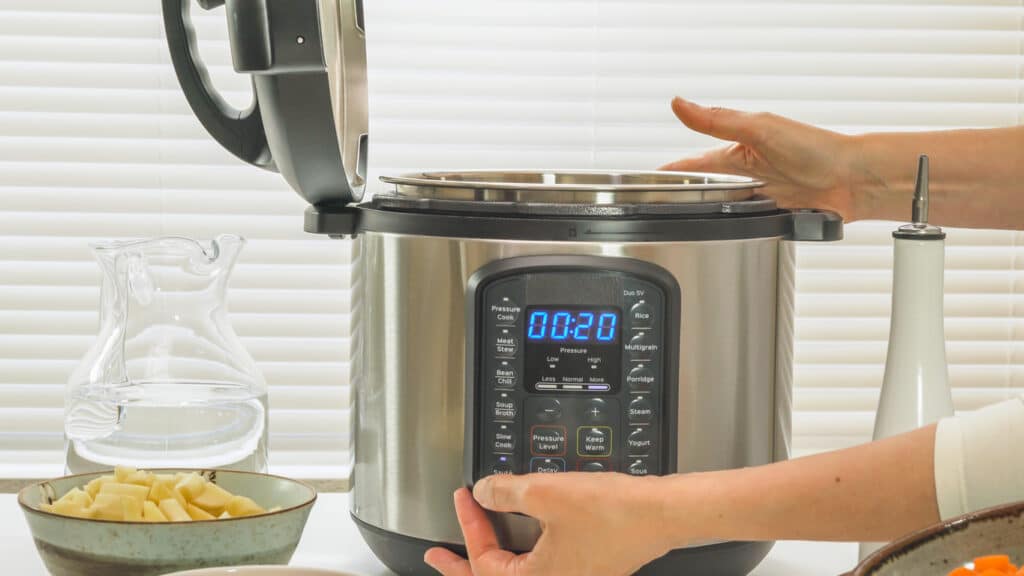 Mueller UltraPot Pressure Cooker Lawsuit Filed Against Amazon