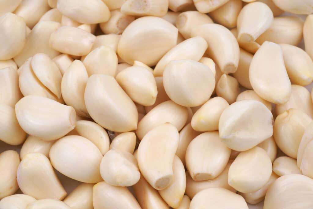 Tops Markets Recalls Peeled Garlic for Botulism Risk
