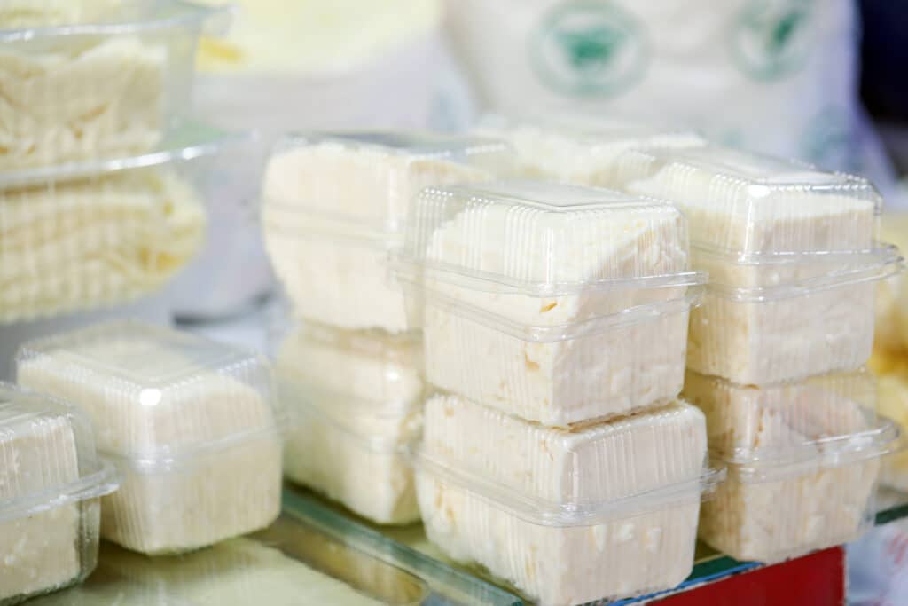 Clover Hill Dairy Recalls Cheese Linked to Deadly Listeria Outbreak